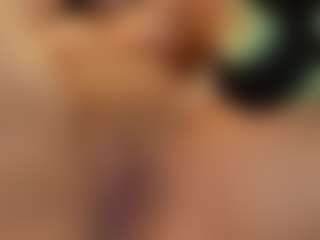 IrisRoss's Live Sex Cam Show