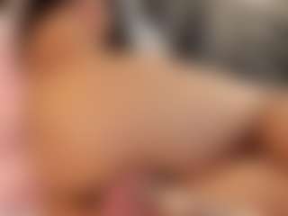 IrisRoss's Live Sex Cam Show