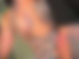 Live cam show with Rosselfinol - Small Tits on CamwithHer