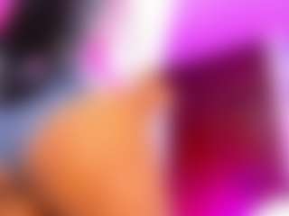 Live cam show with Madison-horny69 - Nipple Piercings on xplaylive.com