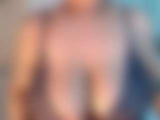 Live cam show with NinaTejeiro - Twerk Young Adult on fuklive.com