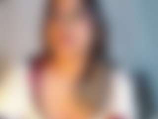 Live cam show with NinaTejeiro - Strip on Uber Horny