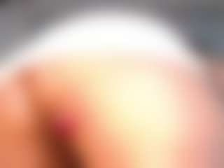 NinaTejeiro's Live Sex Cam Show