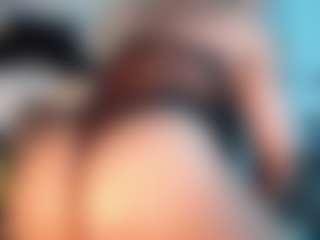Live cam show with NinaTejeiro - Brown Eyes Big Tits on Free Soda
