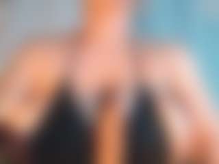 NinaTejeiro's Live Sex Cam Show