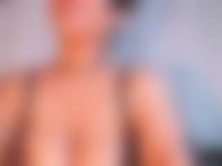 Live cam show with NinaTejeiro - Shaved Pussy Lovense on Camsoda