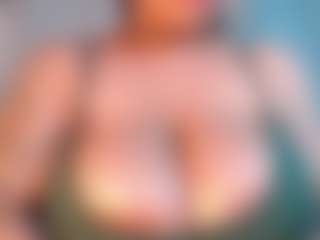 NinaTejeiro's Live Sex Cam Show