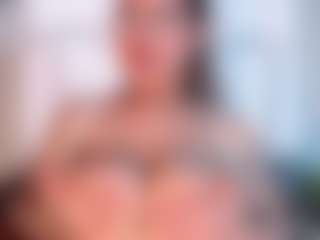 Live cam show with NinaTejeiro - Bedroom Lovense on liverealitysex.com
