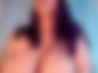 Show de cam en vivo con NinaTejeiro - BBW en Camsoda
