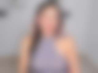 Live cam show with emily-villamil - Average on livesuperchat.net