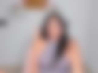 Live cam show with emily-villamil - Cute on instabang