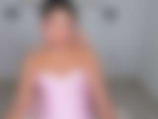 Live cam show with emily-villamil - College on Camsoda