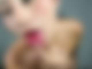 Live cam show with emily-villamil - Cosplay on CamClone