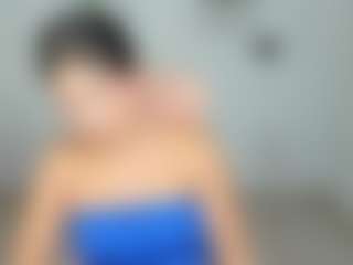 Live cam show with emily-villamil - Thin on Camiplay Live