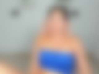 Live cam show with emily-villamil - Student on Camsoda