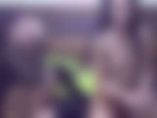 Live cam show with JasmineJayX - Bedroom on Hubzter Live