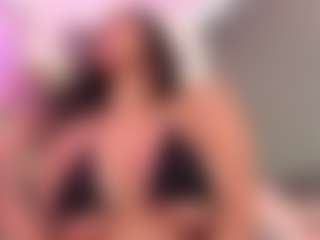 Live cam show with pocahontaspower - Brown Eyes on AdultVida.com