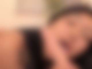 pocahontaspower's Live Sex Cam Show
