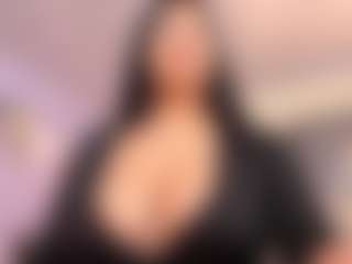 Live cam show with pocahontaspower - Spy on Streamer API