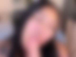 pocahontaspower's Live Sex Cam Show