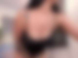 pocahontaspower's Live Sex Cam Show