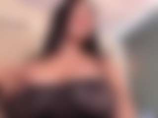 pocahontaspower's Live Sex Cam Show