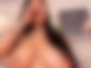 pocahontaspower's Live Sex Cam Show