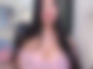 Live cam show with pocahontaspower - Amateur on Camsoda