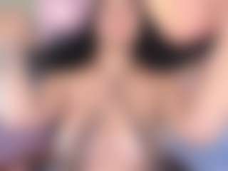 pocahontaspower's Live Sex Cam Show
