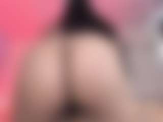 pocahontaspower's Live Sex Cam Show
