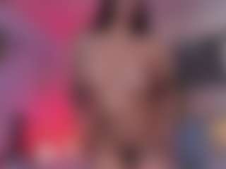 Live cam show with pocahontaspower - Spy on infinitiblacc.com