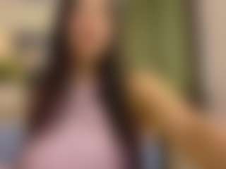 Live cam show with pocahontaspower - Twerk Latina on Milfs Live | colombia