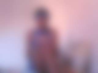 Live cam show with valeriahot69 - Black Hair on AdultVida.com
