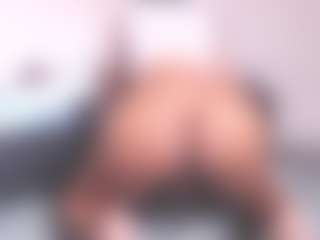 Эротическое вебкам-шоу valeriahot69 в прямом эфире
