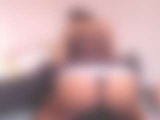 Live cam show with valeriahot69 - Average on Camsoda