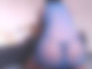Live cam show with valeriahot69 - Self Suck on Camsoda