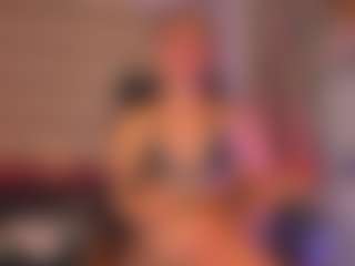 Live cam show with victoria-castro - Living Room on live18s.com