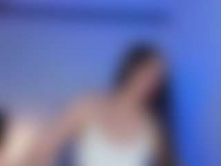 Live cam show with ice-grace - Petite on SmokeAndPoke