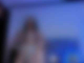 Live cam show with ice-grace - Average on Camsoda