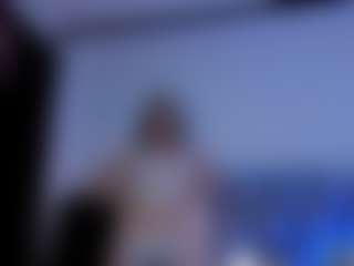 Live cam show with ice-grace - Amateur on Camsoda