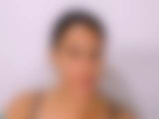 SamanthaWatsonn's Live Sex Cam Show