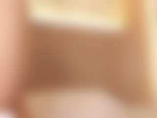 Live cam show with Agatha Black - Public Latina on SxyPornLive | colombia