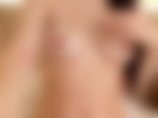 Live cam show with Agatha Black - Lovense on Camsoda