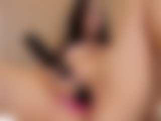 Live cam show with Agatha Black - Striptease on hornycams.live