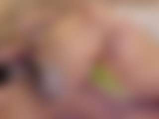 Live cam show with Agatha Black - Skinny on SinfulBabes