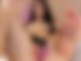 Live cam show with Agatha Black - Public on SinfulBabes