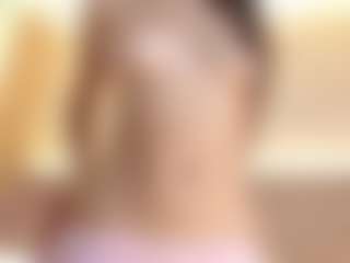 Live cam show with Agatha Black - Squirt on Camsoda
