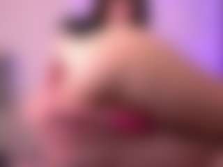 Dia's Live Sex Cam Show