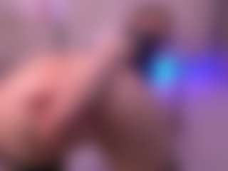 Dia's Live Sex Cam Show