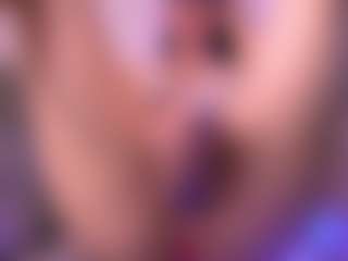 Dia's Live Sex Cam Show